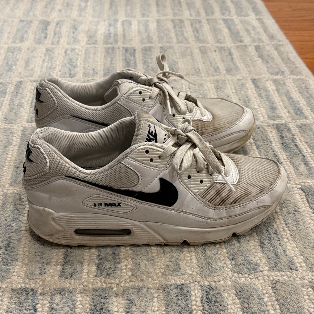 Nike Air Max White and Black Sneakers